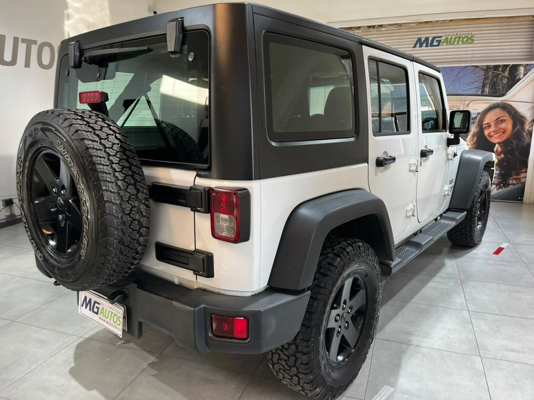 imagen 0 de vehiculo con id 2220